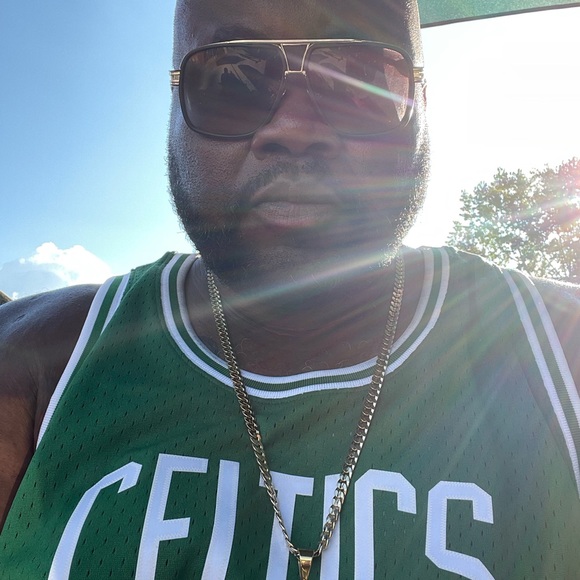 Meet your Posher, Brian - Picture 1 of 1